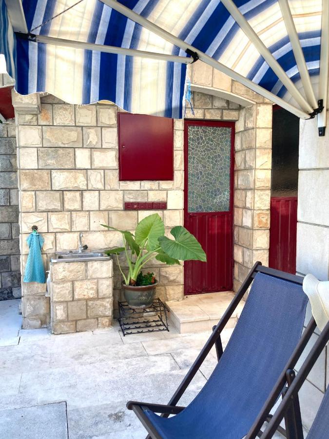 הרצג-נובי Guest House Vila Eli מראה חיצוני תמונה