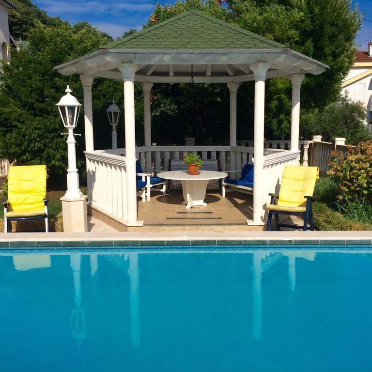 הרצג-נובי Guest House Vila Eli מראה חיצוני תמונה
